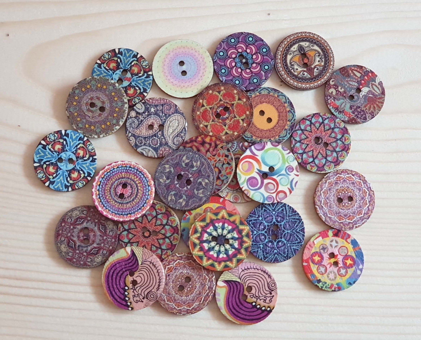 MANDALA ART / 25mm - 8 buttons / Wooden Buttons / Sewing Buttons