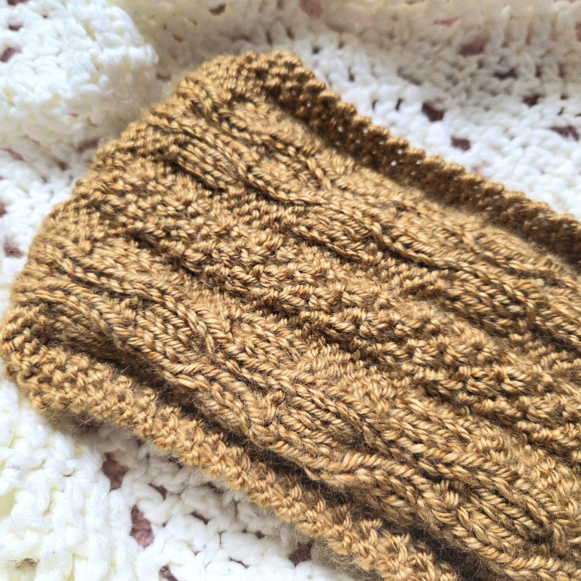Clearance // MAPLE GLOW HEADBAND / Knitting Pattern Sample / Acrylic / 🍁Handmade in Canada🍁