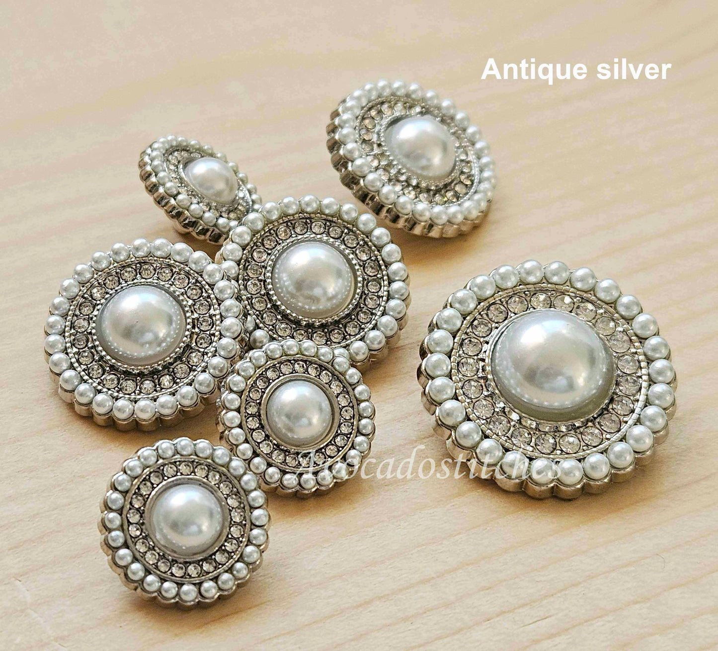 MOONLIT GLINT / Metal Shank Buttons with Rhinestone and Imitation Pearls / 15-25mm / Set of 2 buttons / Sewing Buttons