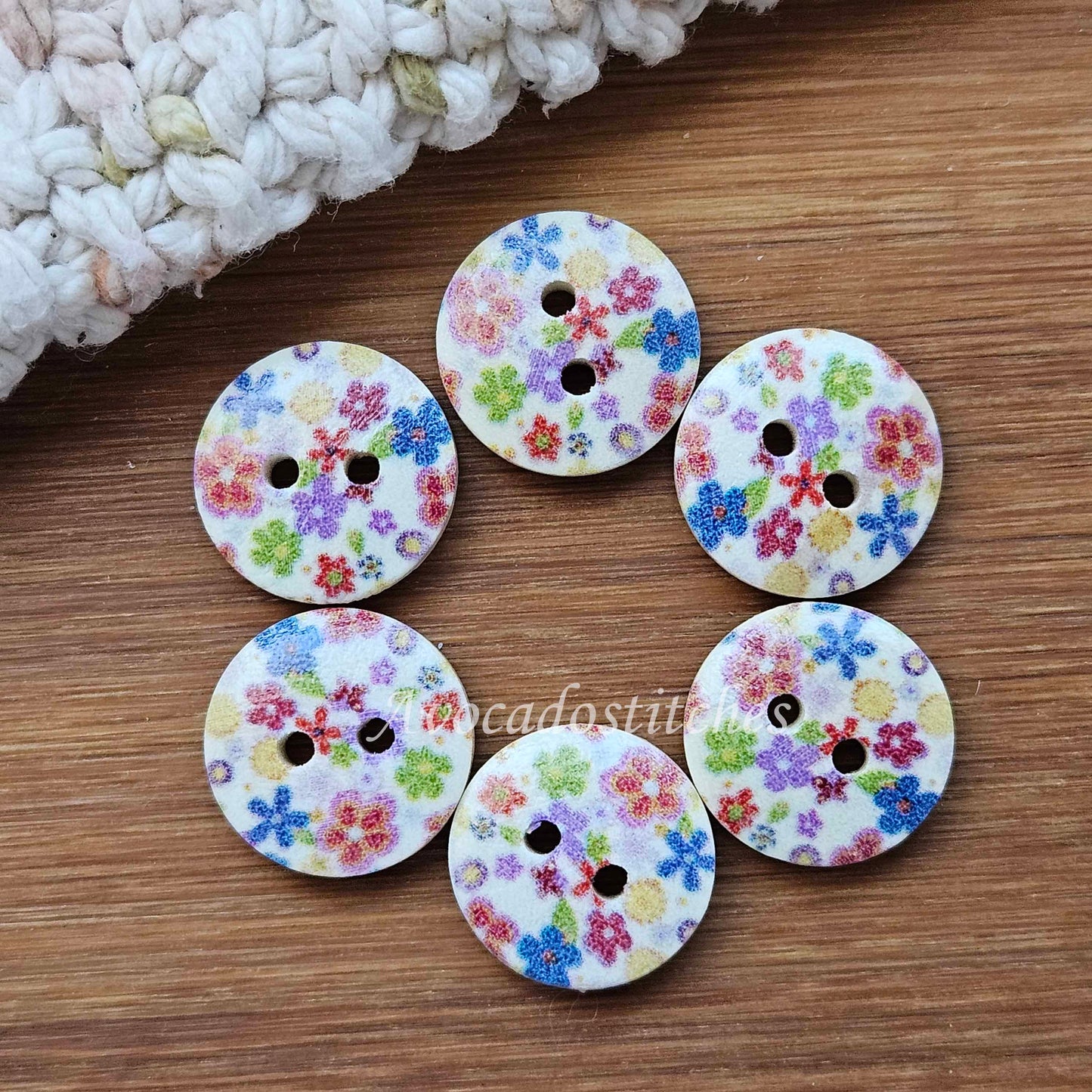 BABY FLORALS / 15mm - 6 buttons / Wooden Buttons / Sewing Buttons (muliflower series)