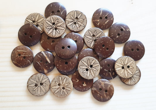 COCO OSTEOSPERMUM / 18mm - 6 buttons / Coconut Buttons / Sewing Buttons