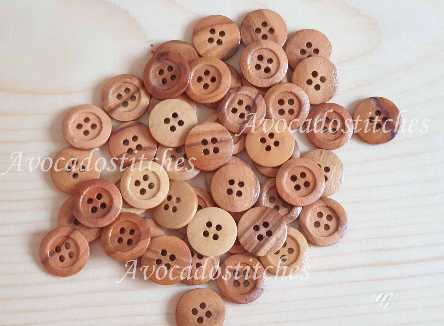 Made in Italy 4-HOLE OLIVE / 15mm / Wooden Buttons / Sewing Buttons