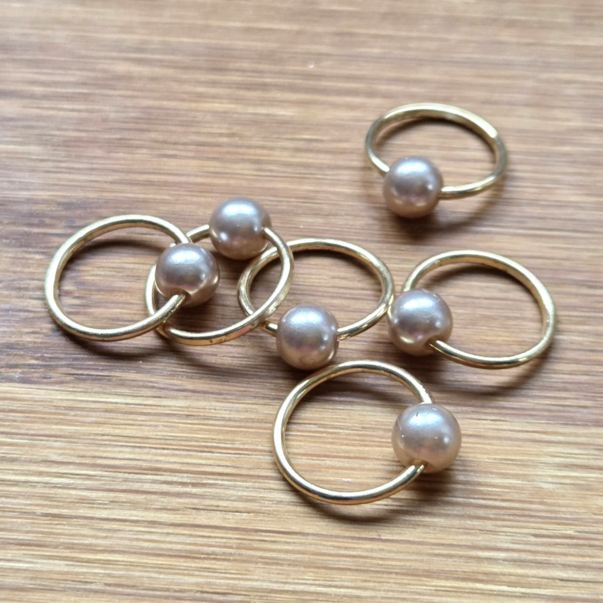Oriental Pearl Stitch Markers / Set of 6 pieces / Knitting Notions