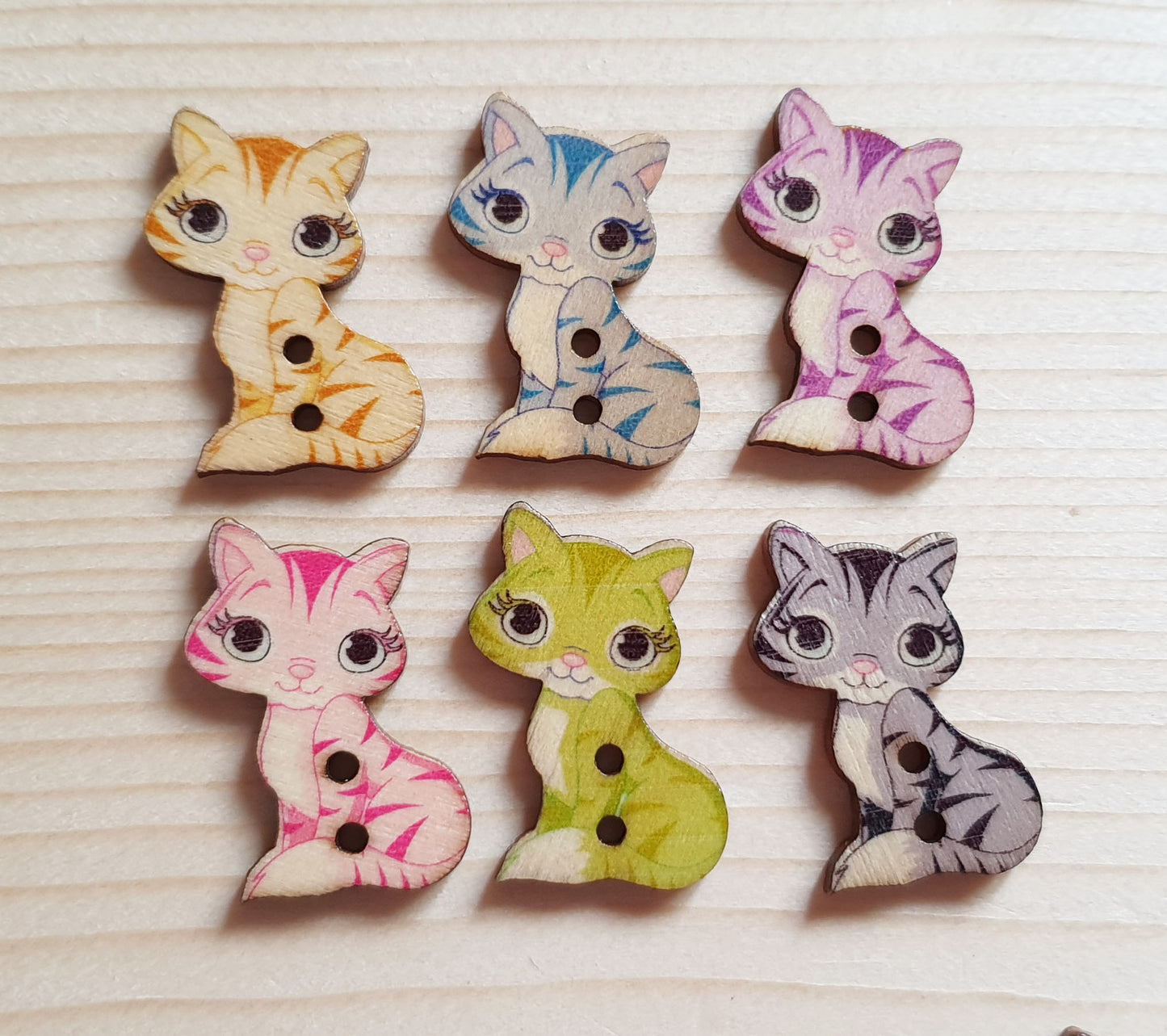 Clearance // Pastel Cat / Wooden Buttons (Set of 8)
