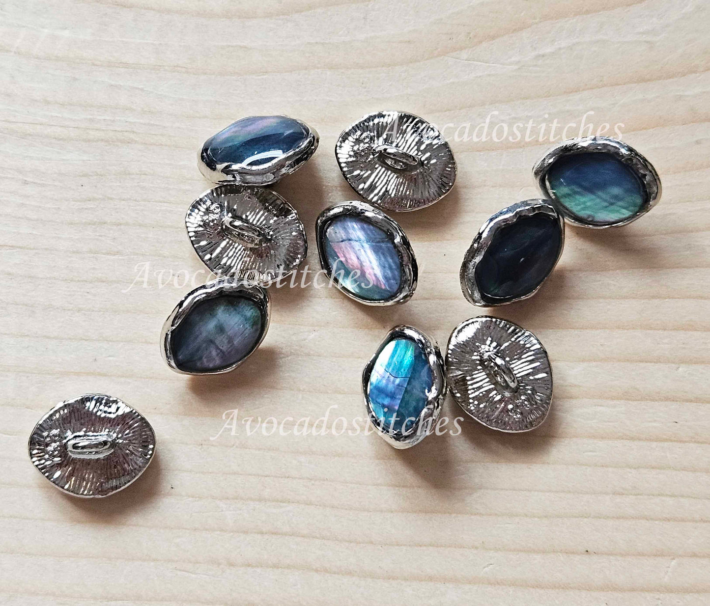 PAUA / 10.5*13mm / Set of 4 buttons / Seashell Metal Shank Buttons / Small Shell Buttons / Sewing Buttons