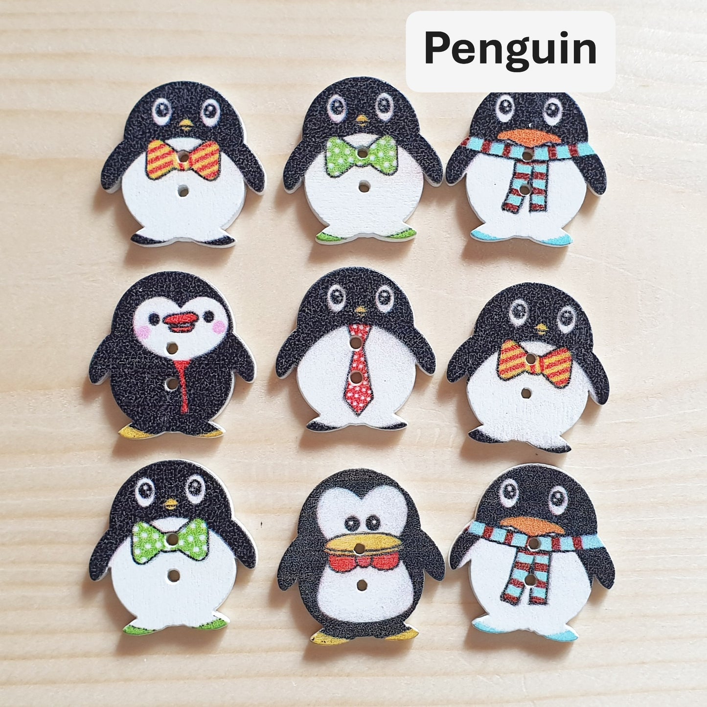 Clearance // PENGUIN / 8 buttons / Wooden Buttons / Sewing Buttons