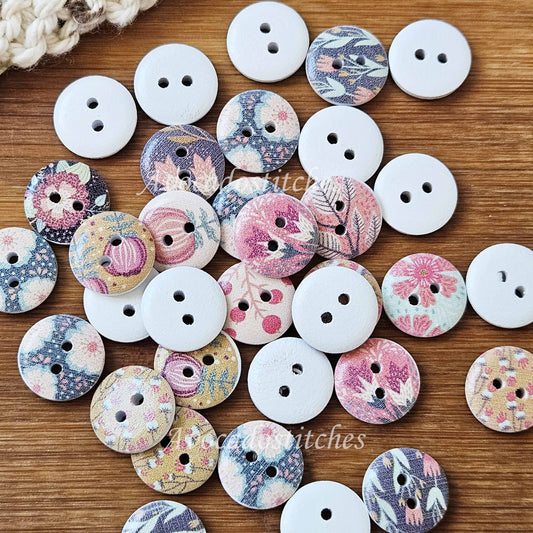 PASTEL FLOWER / 15mm - 8 buttons / Wooden Buttons / Sewing Buttons