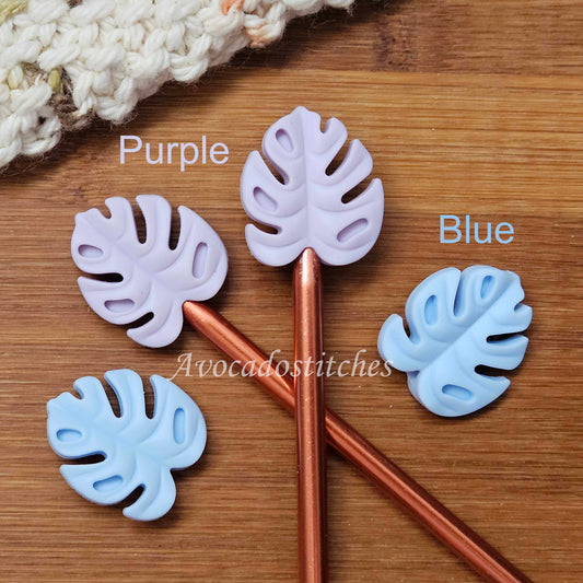 PASTEL LEAF Stitch Stoppers / 2 pieces / Knitting Needle Stoppers / Point Protection / Notions