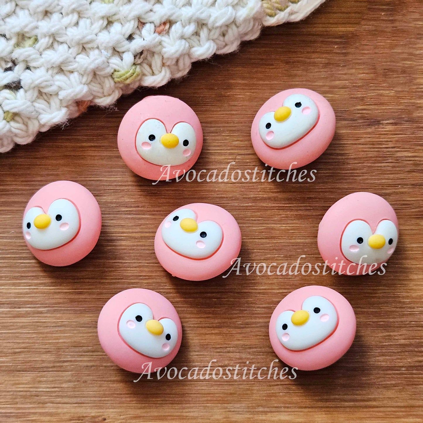 PINK PENGUIN - 20*18mm / 4 buttons / Resin Shank Buttons / Sewing Buttons