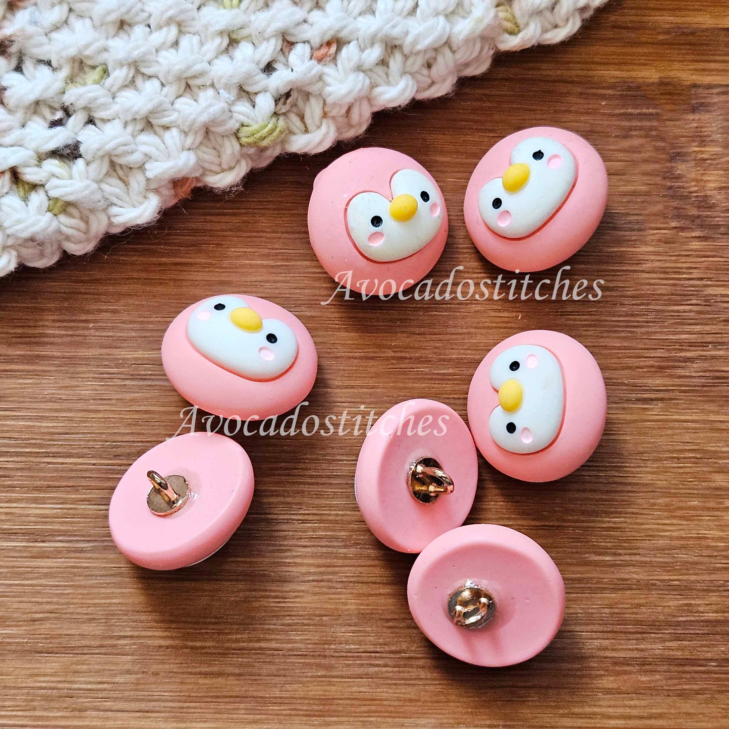 PINK PENGUIN - 20*18mm / 4 buttons / Resin Shank Buttons / Sewing Buttons