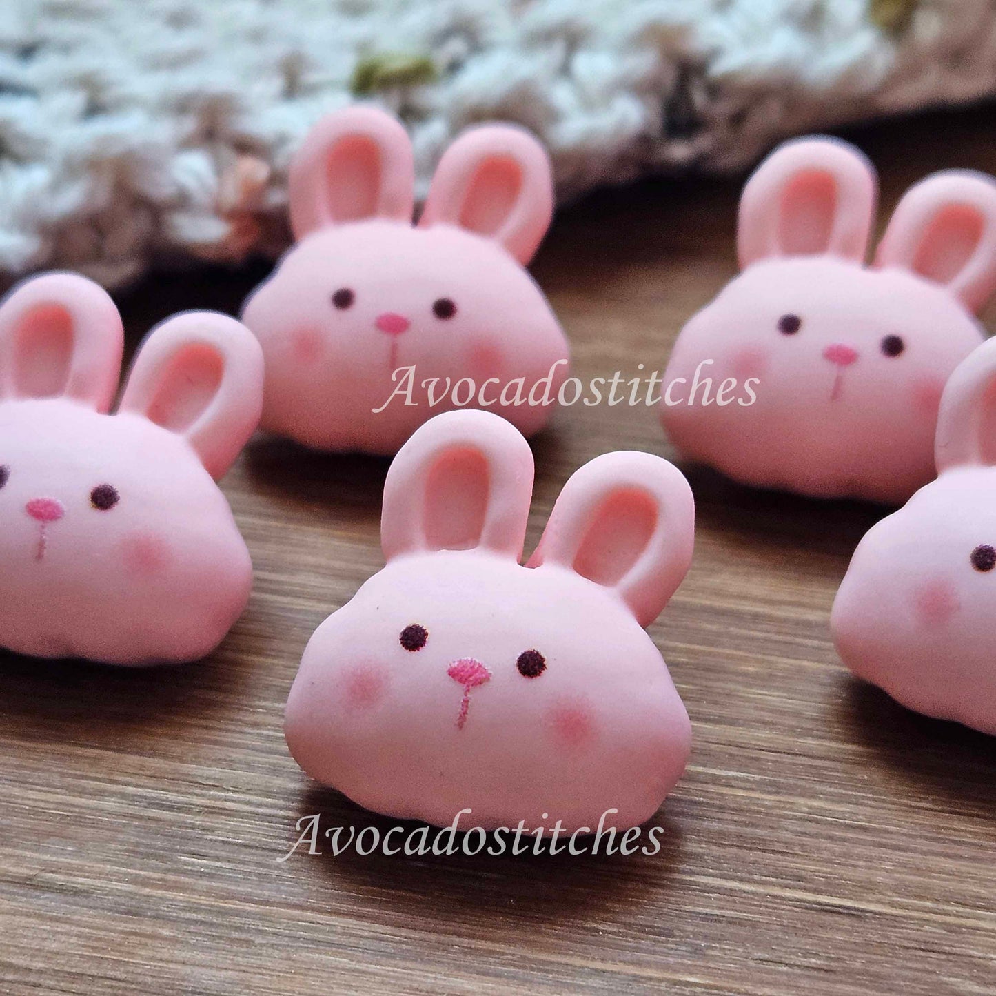 PINK RABBIT / 22*22mm / 4 buttons / Resin Shank Buttons / Sewing Buttons