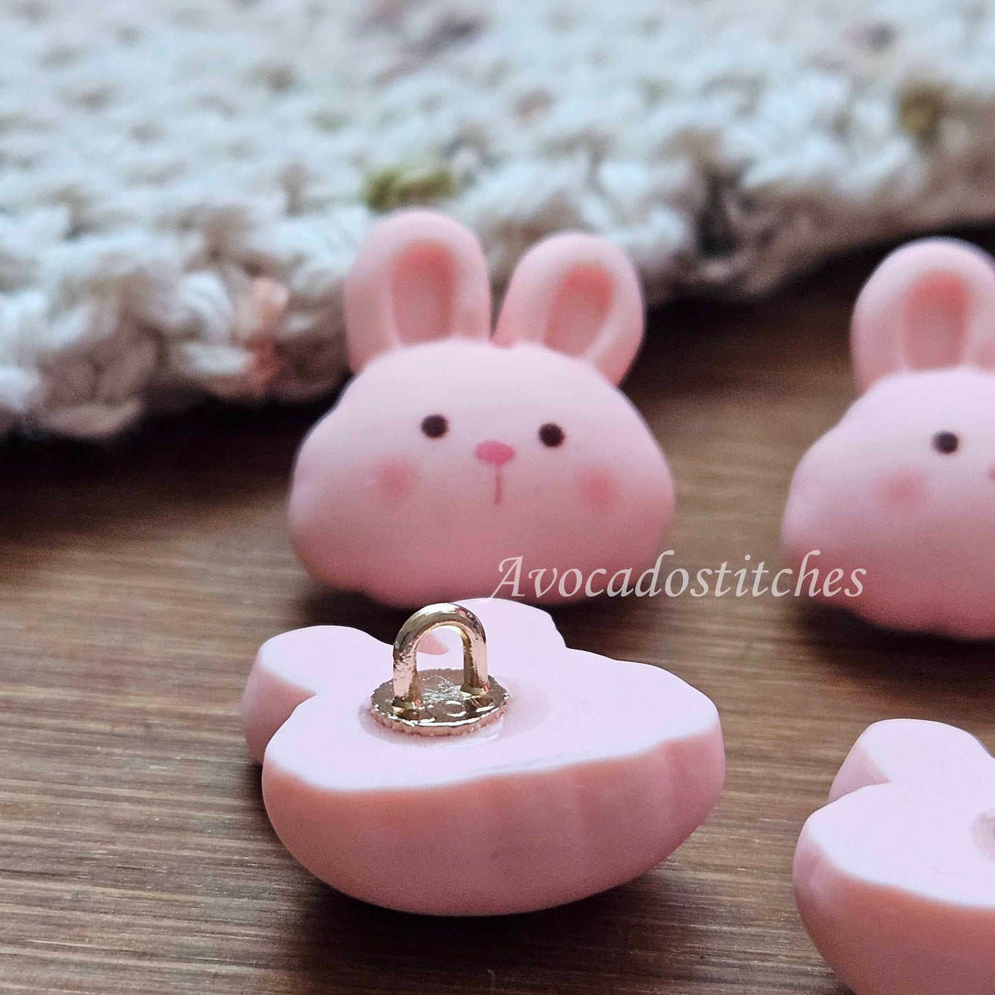 PINK RABBIT / 22*22mm / 4 buttons / Resin Shank Buttons / Sewing Buttons
