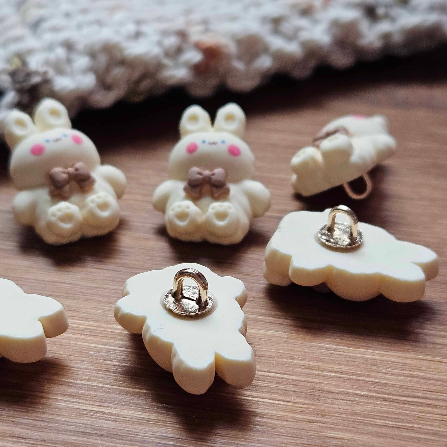 BABY RABBIT - Cream / 20*18mm / 4 buttons / Resin Shank Buttons / Sewing Buttons