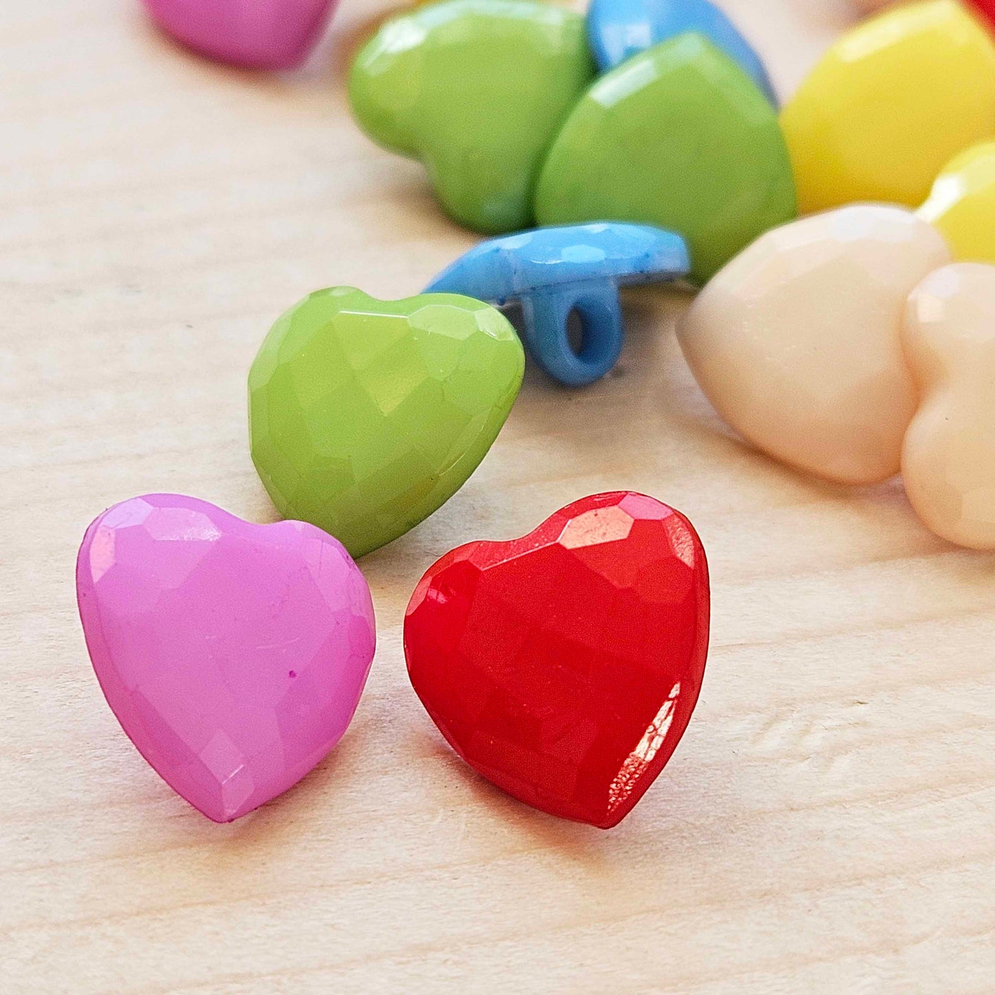 BABY HEART / 13.5*14mm - 10 buttons / Kid Child Shank Buttons / Sewing Buttons