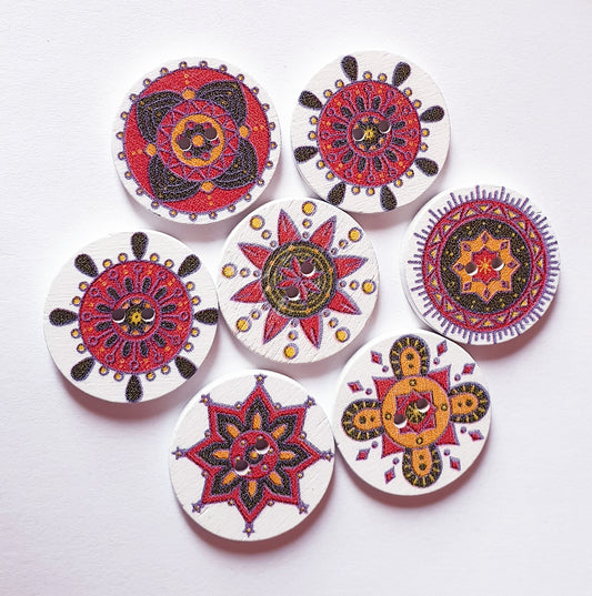 RED MANDALA / 25mm - 8 buttons / Wooden Buttons / Sewing Buttons