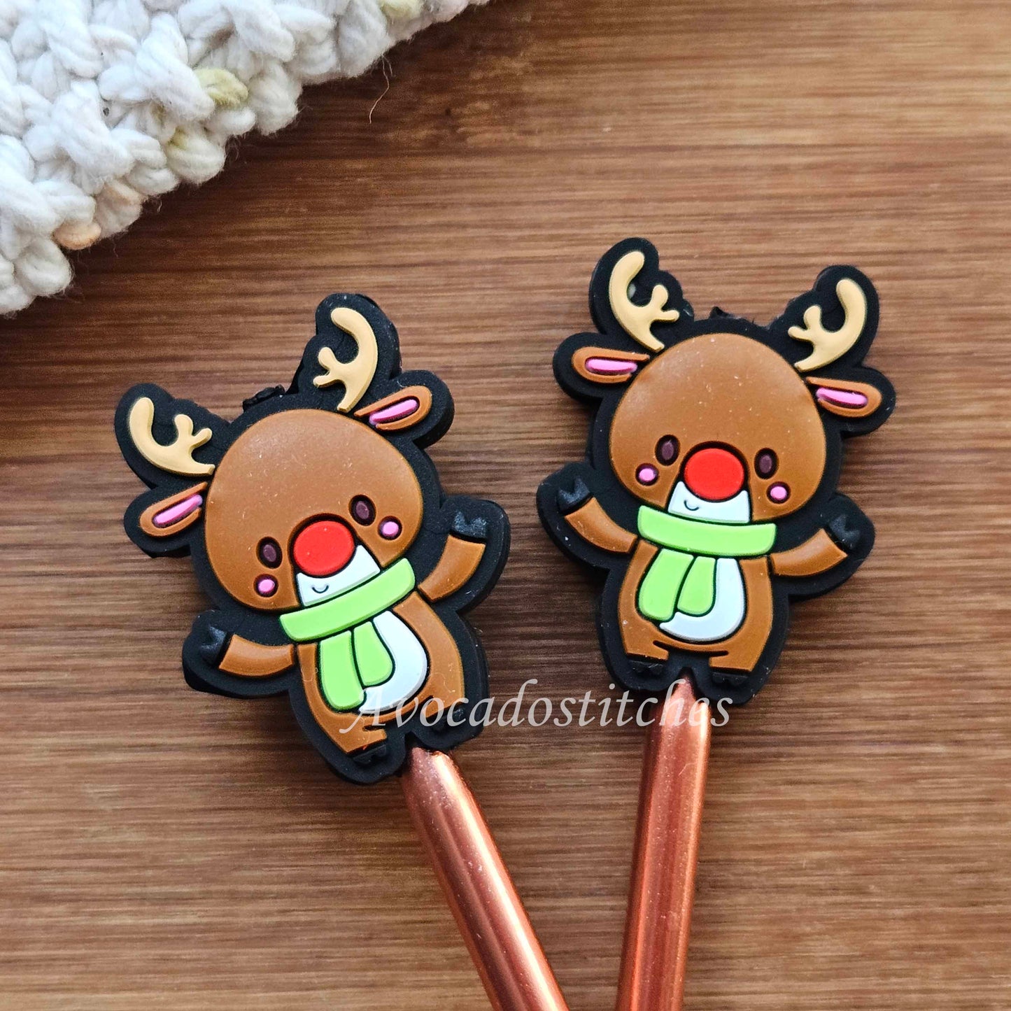 REINDEER IN SCARF STITCH STOPPERS / Knitting Needle Stoppers / Point Protection / Notions