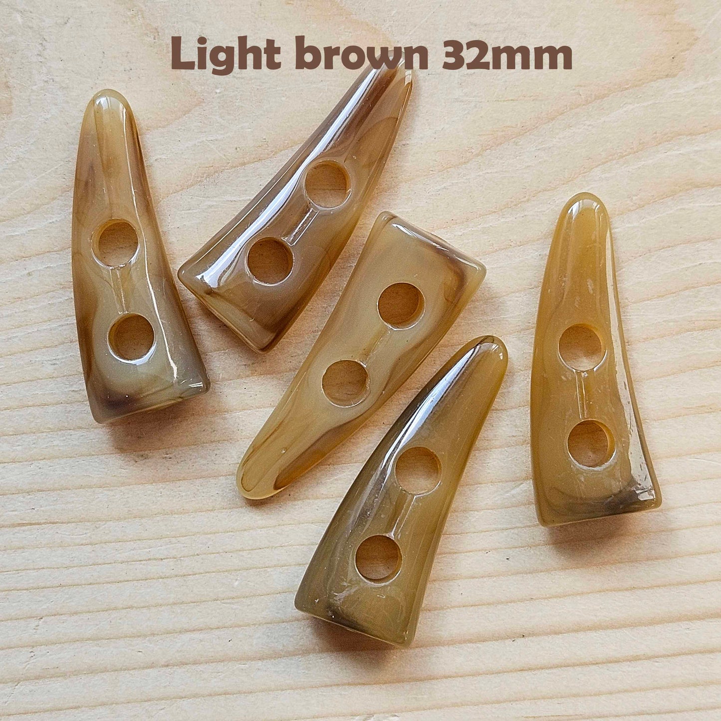 RESIN TOGGLE HORN Light Brown / 22-49mm / Resin Buttons / Sewing Buttons