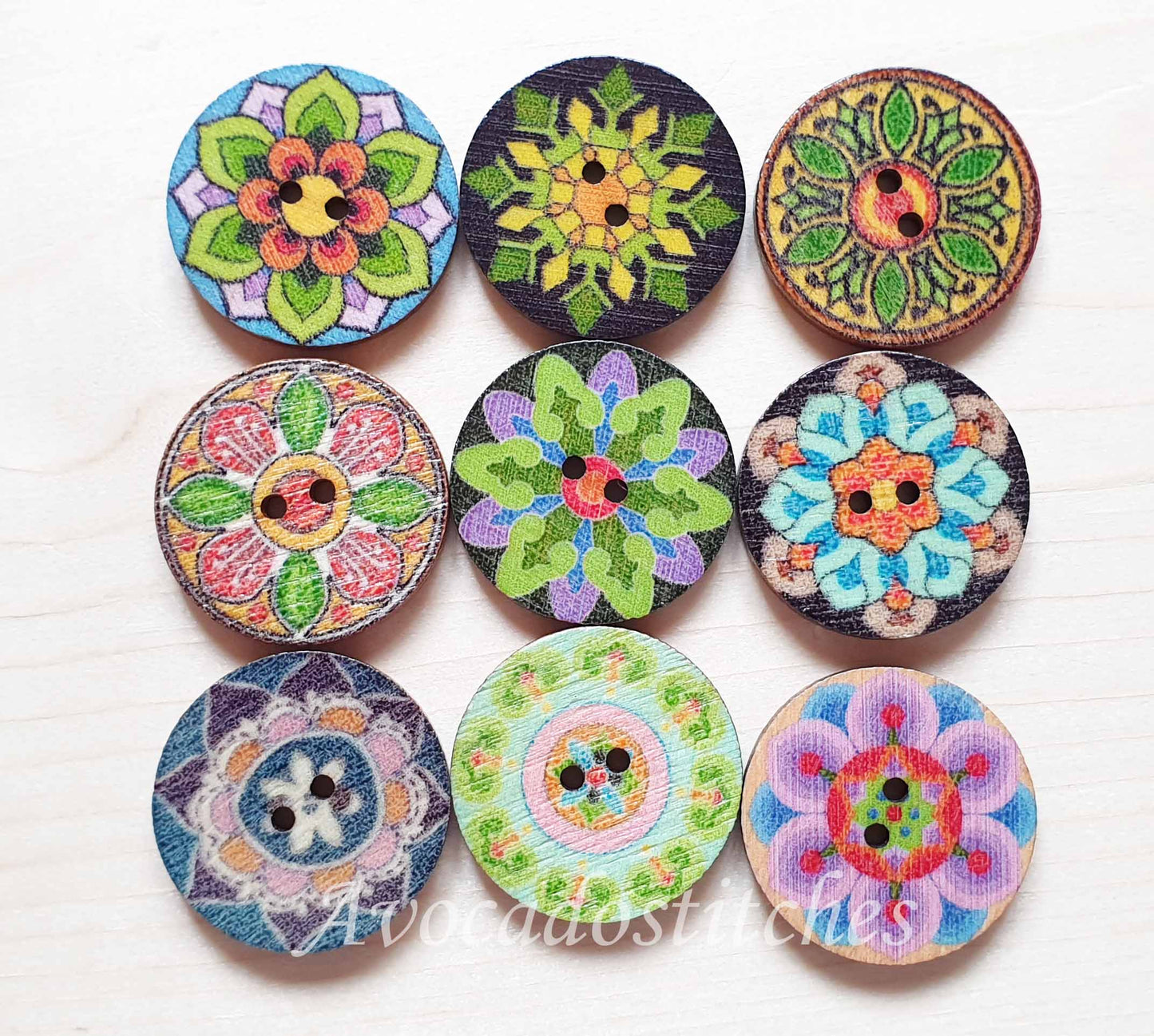 FLORA / 20-25mm / 8 buttons / Wooden Buttons / Sewing Buttons