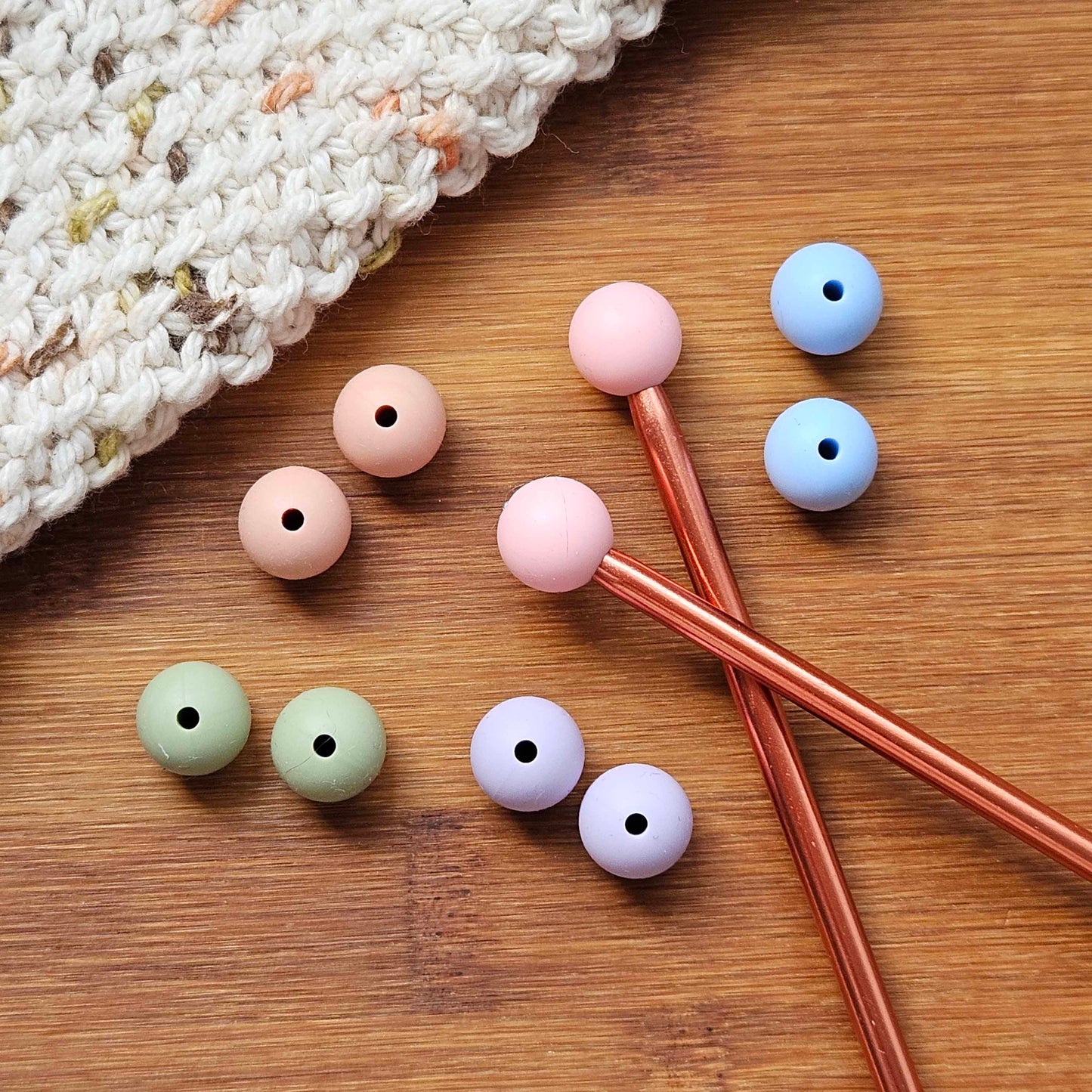 ROUND PASTEL PALETTE STITCH STOPPERS / Knitting Needle Stoppers / Point Protection / Notions