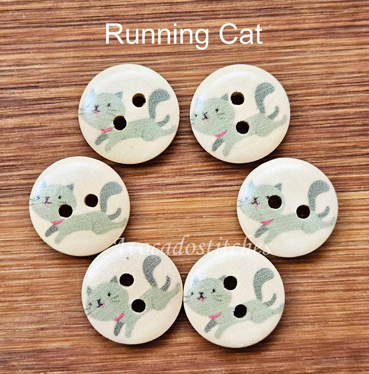 PLAYFUL CATS / 15mm - 6 buttons / Wooden Buttons / Sewing Buttons