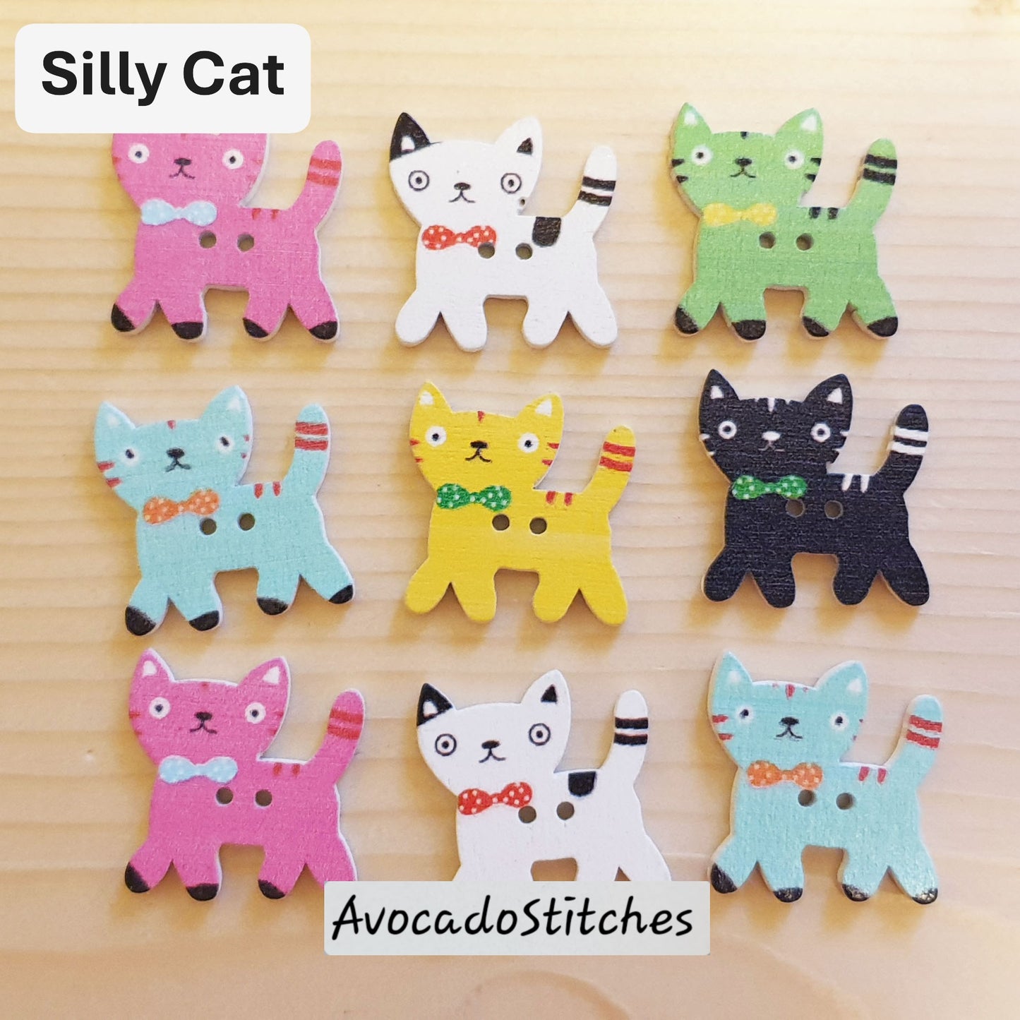 Clearance // SILLY CAT / 8 buttons / Wooden Buttons / Sewing Buttons