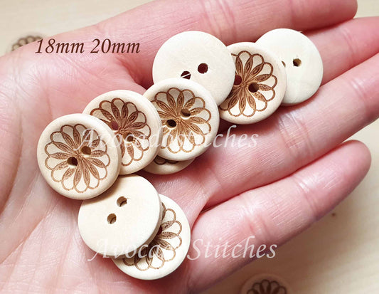 AvoDesigns SIMPLY FLOWER / 18-30mm / Wooden Buttons / Unvarnished Buttons / Sewing Buttons