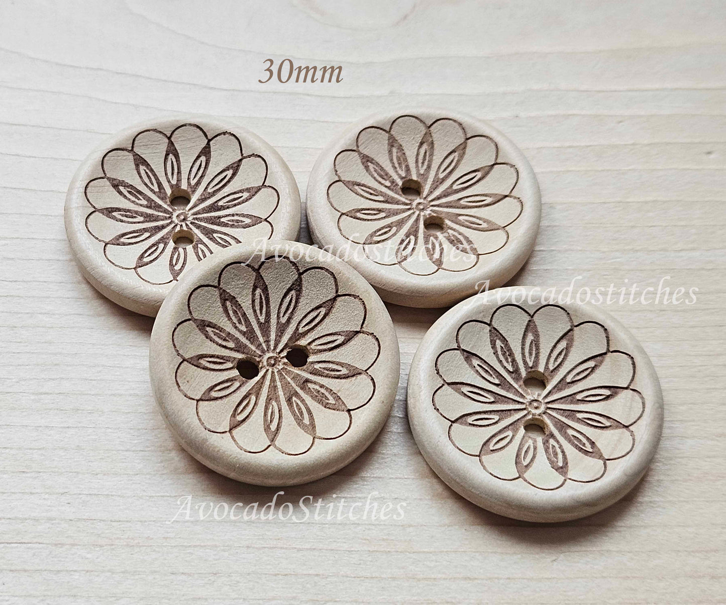 AvoDesigns SIMPLY FLOWER / 18-30mm / Wooden Buttons / Unvarnished Buttons / Sewing Buttons
