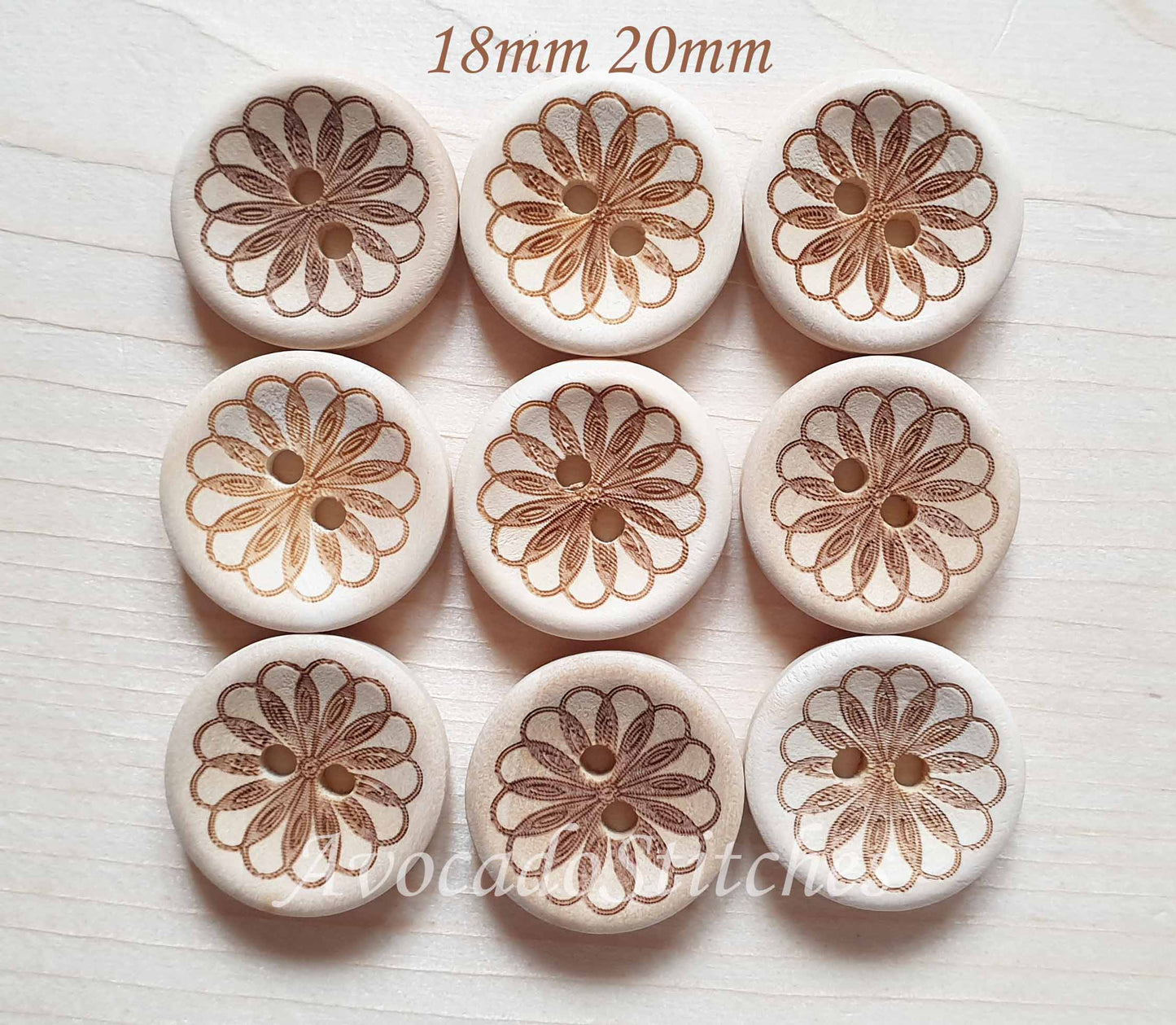 AvoDesigns SIMPLY FLOWER / 18-30mm / Wooden Buttons / Unvarnished Buttons / Sewing Buttons
