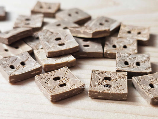 SQUARE FLORALS / 11*11mm / Set of 6 buttons / Coconut Buttons / Sewing Buttons