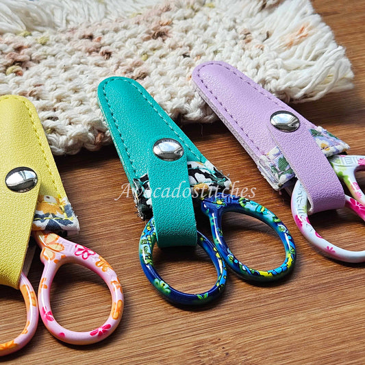 SCISSORS IN BLOOM / Yarn Scissors / Knitting Crochet Sewing
