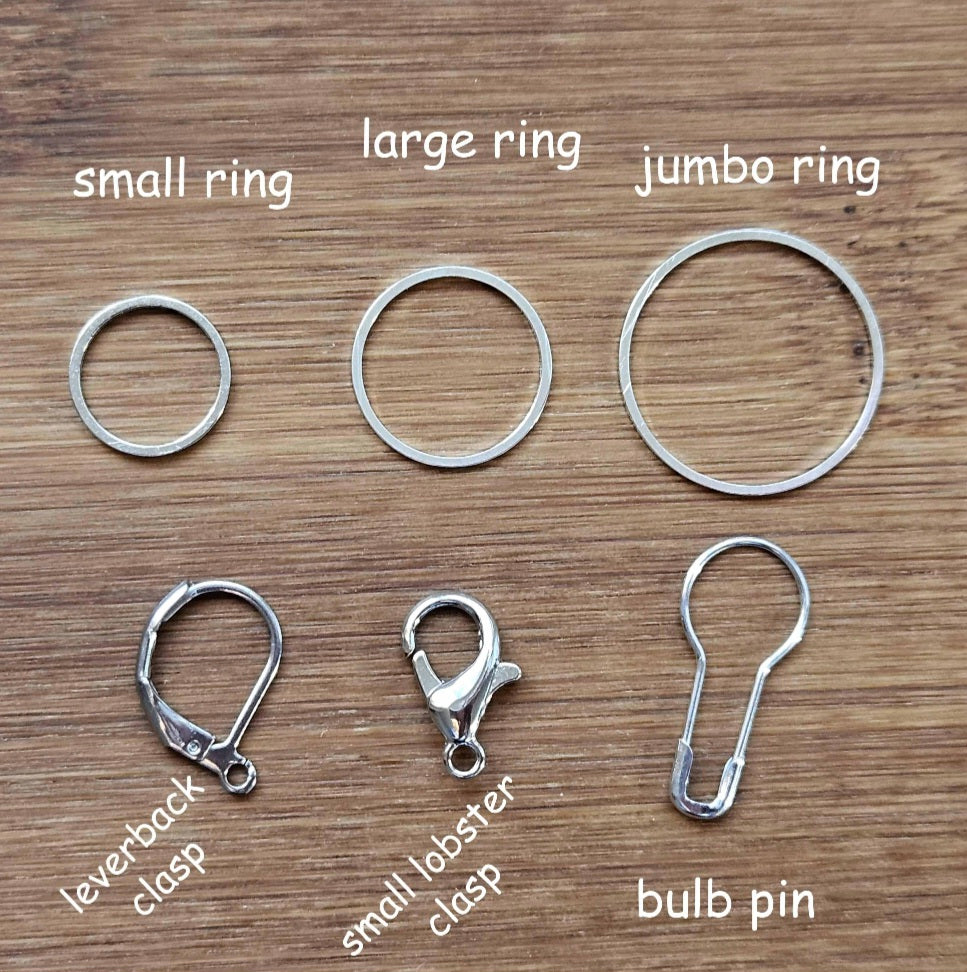 BABY DAISIES – 5 Pieces / Knitting Crochet Stitch Markers / Notions (#ex)