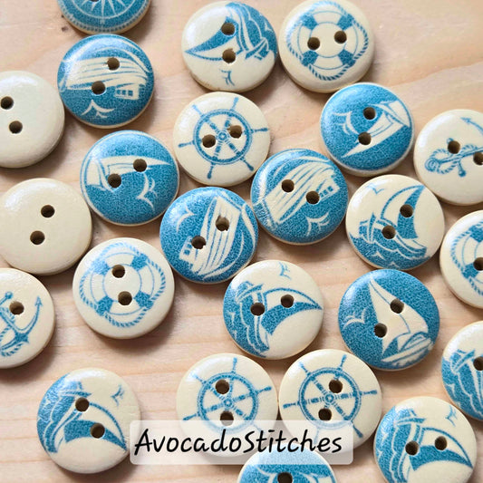 SEAS THE DAY / 15mm - 8 buttons / Wooden Buttons / Sewing Buttons