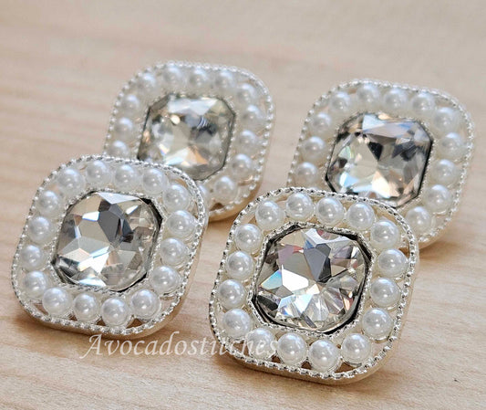 SILVERY PEARL GLINT / Metal Shank Buttons with Rhinestones and Imitation Pearls / 20mm (Set of 4)