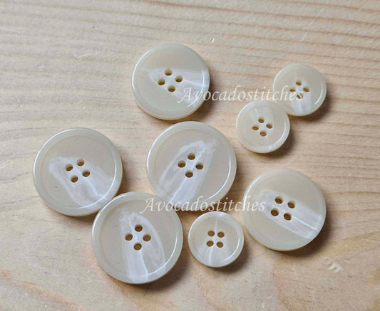 SNOW WHITE MARBLE / 4-Hole Resin Buttons / 25mm (Set of 6)