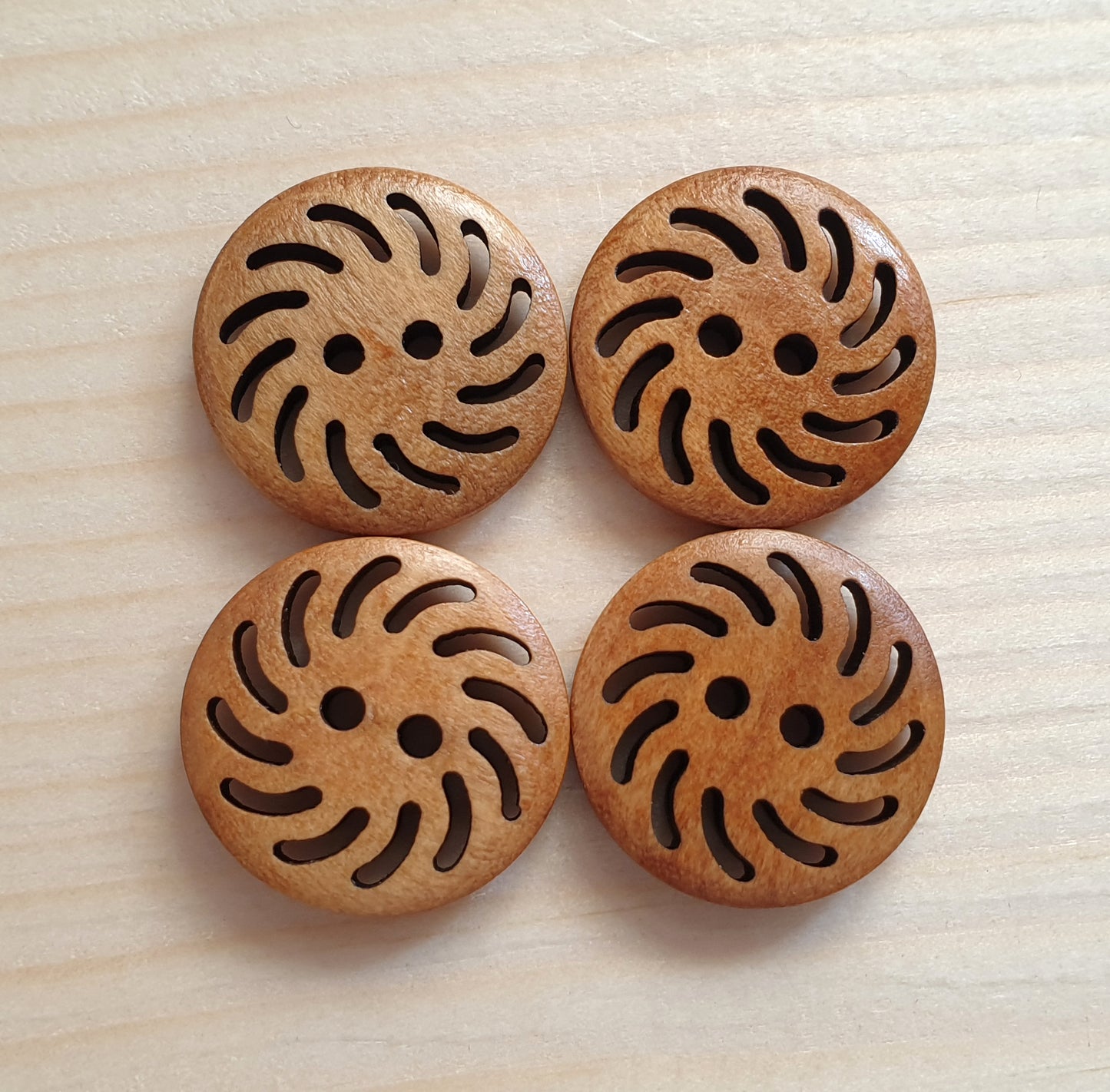 SPIRAL / 20mm - 6 buttons / Wooden Filigree Buttons / Sewing Buttons