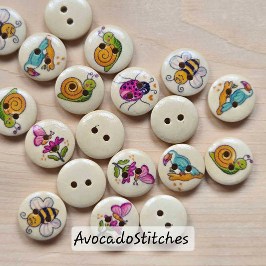 SWEET GARDEN / 15mm - 8 buttons / Wooden Buttons / Sewing Buttons
