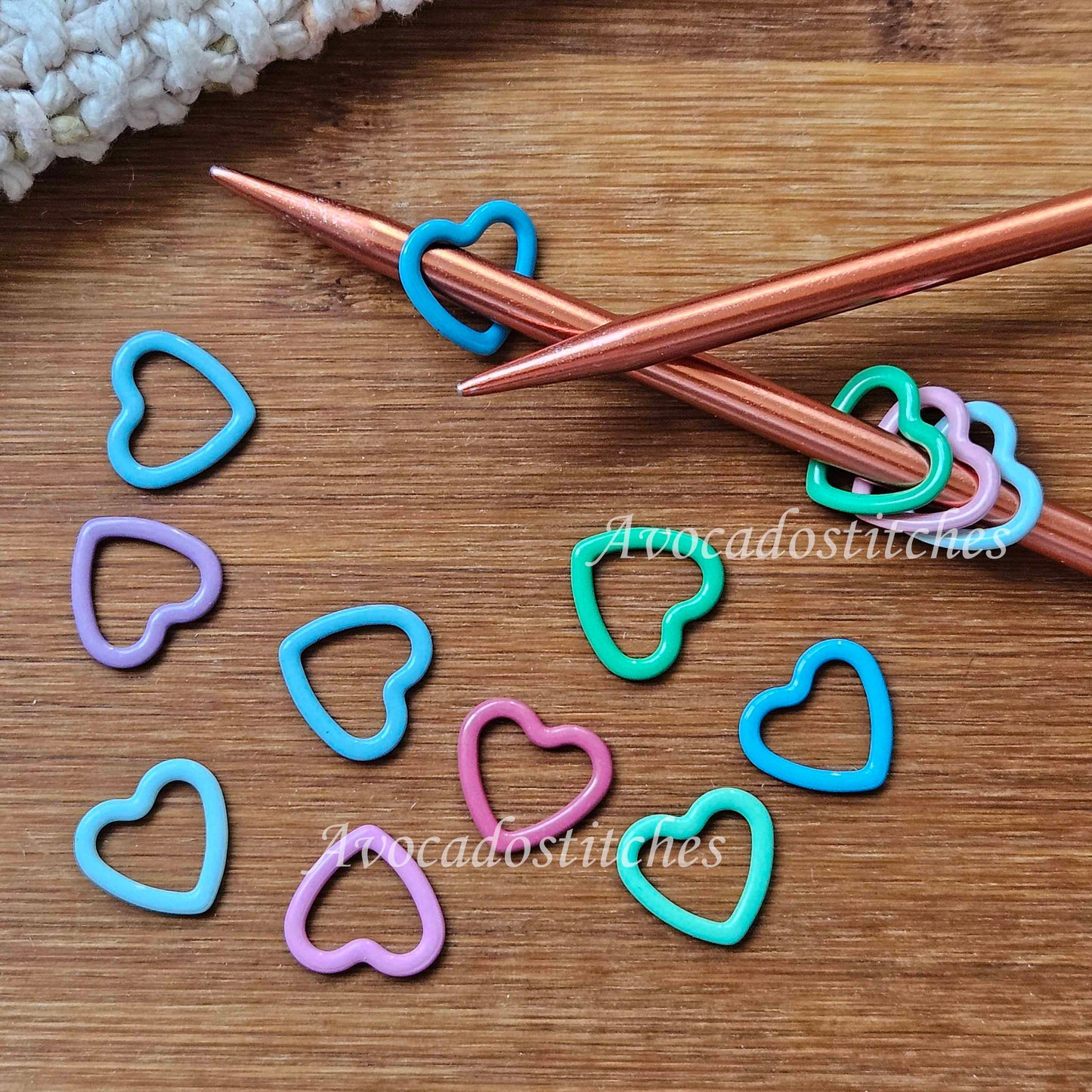SWEET HEARTS Stitch Markers / 8 pcs / Snag Free Stitch Markers / Knitting Crochet Stitch Markers / Notions