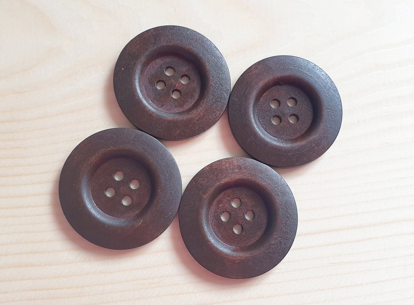 Clearance // THICK EDGE 4-HOLE Dark Coffee Brown / 40mm - 2 buttons / Wooden Buttons / Sewing Buttons