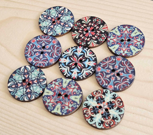 VINTAGE MANDALA / 20-25mm / 8 buttons / Wooden Buttons / Sewing Buttons