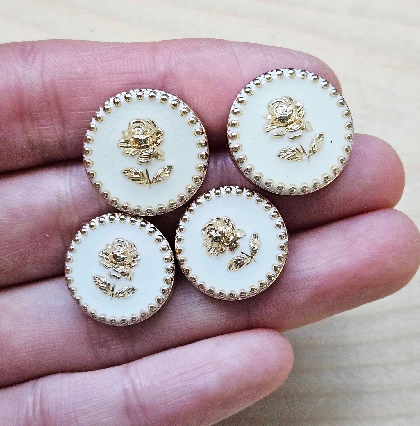GOLDEN ROSE / 17.5-22mm / Set of 4 buttons / Metal Shank Buttons / Sewing Buttons