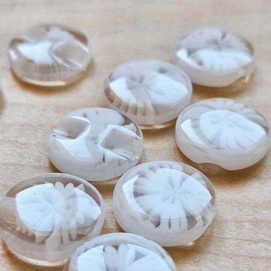 WHITE DAISY / 14mm - 6 buttons / Kid Child Resin Buttons / Sewing Buttons