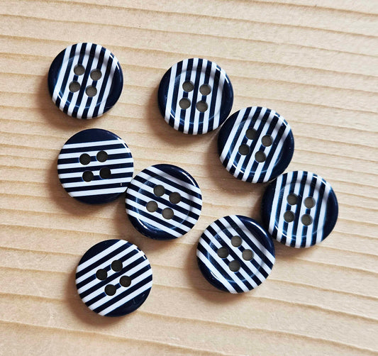 ZEBRA / 11.5mm / Set of 8 buttons / Resin Buttons / Sewing Buttons