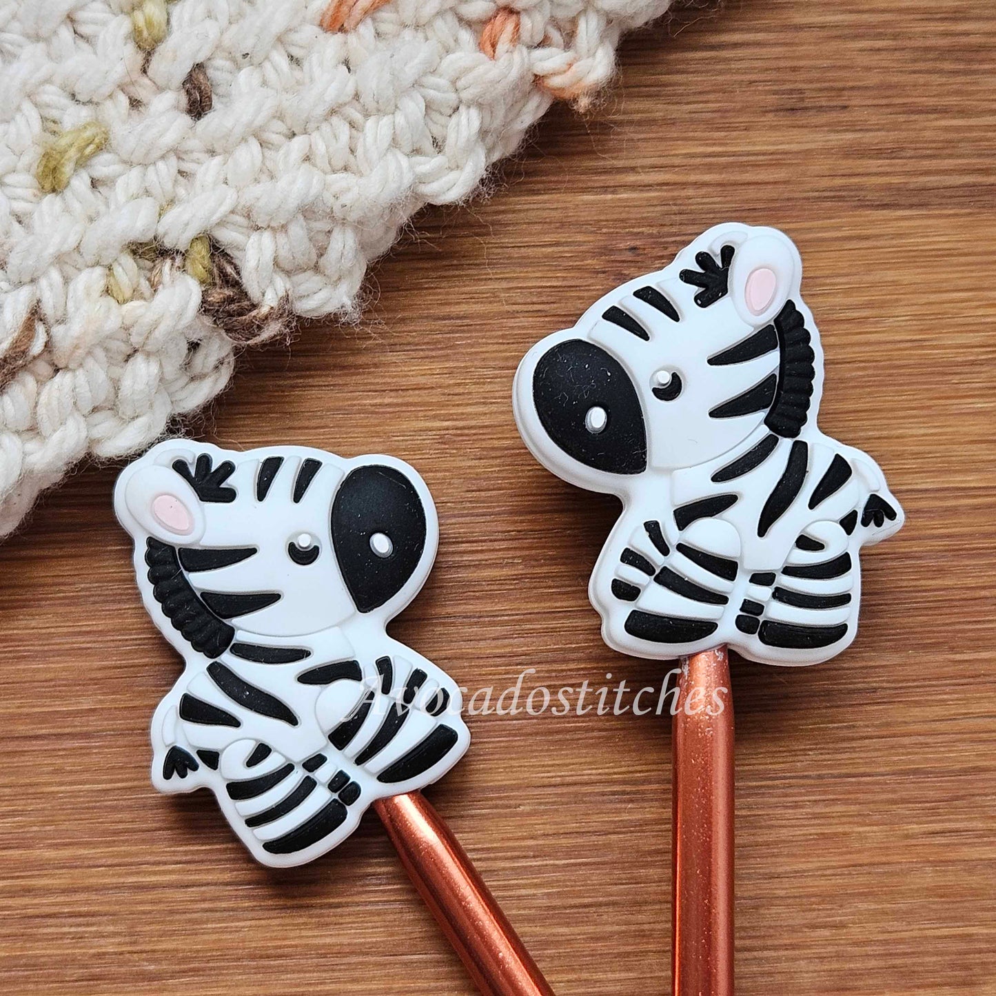 ZEBRA STITCH STOPPERS / 2 pieces / Knitting Needle Stoppers / Point Protection / Notions