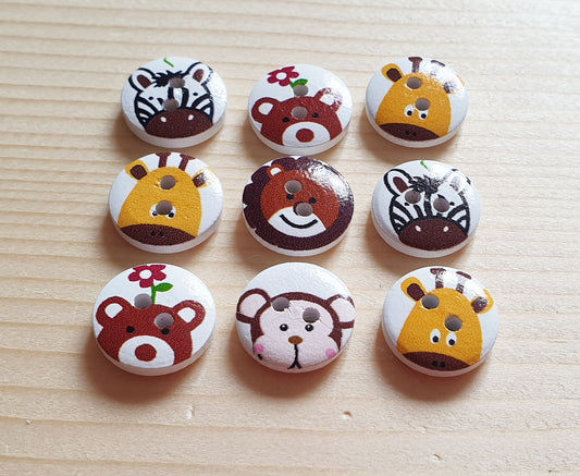 ZOO ANIMAL / 15mm / Set of 8 buttons / Wooden Buttons / Sewing Buttons