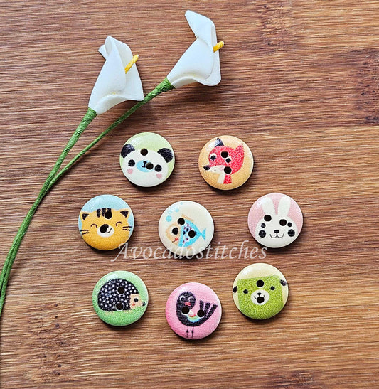 BABY ANIMALS / Wooden Buttons / 15mm (Set of 8)