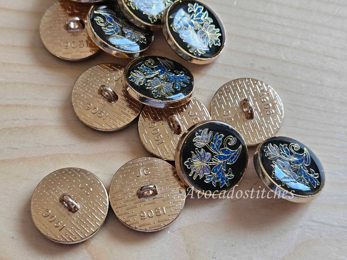 BOHO FLOWER / 18mm / Metal Shank Buttons / Sewing Buttons