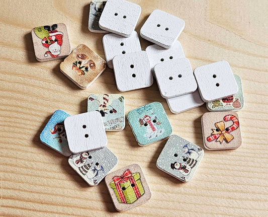 CHRISTMAS SQUARE / 15*15mm / 8 buttons / Wooden Buttons / Sewing Buttons
