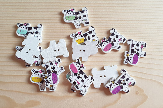 MOO MOO COW / 22*27mm / 8 buttons / Wooden Buttons / Sewing Buttons