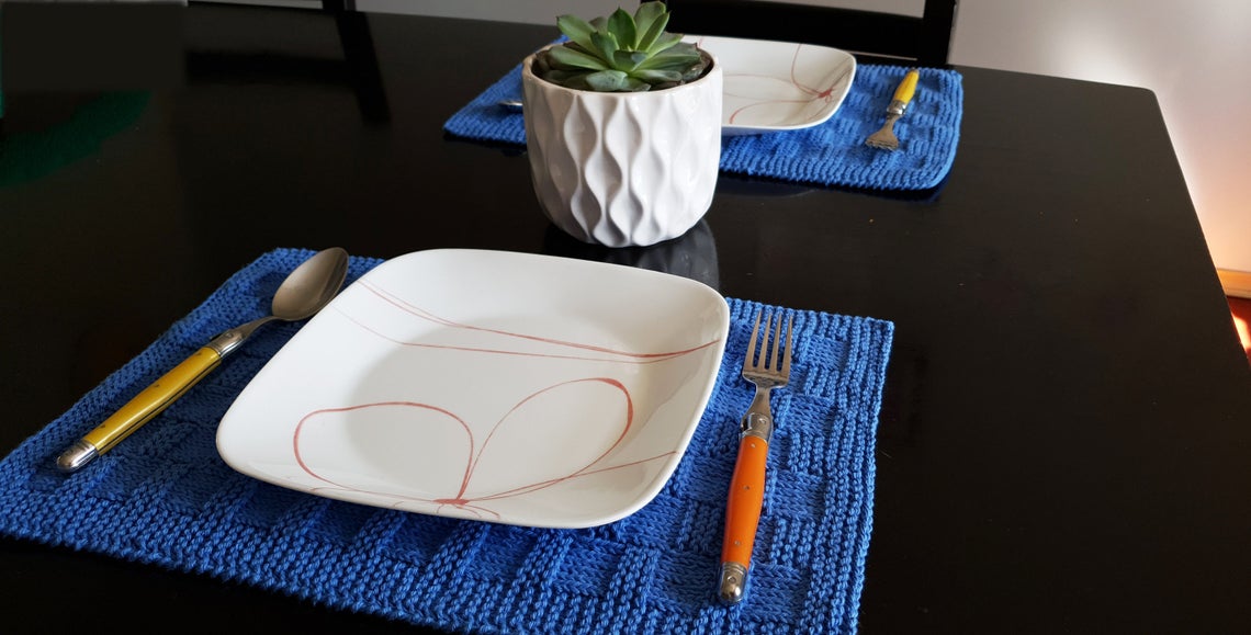 CLASSIC PLACEMAT (Digital Knitting Pattern) / Simple Pattern / Digital Knitting Pattern