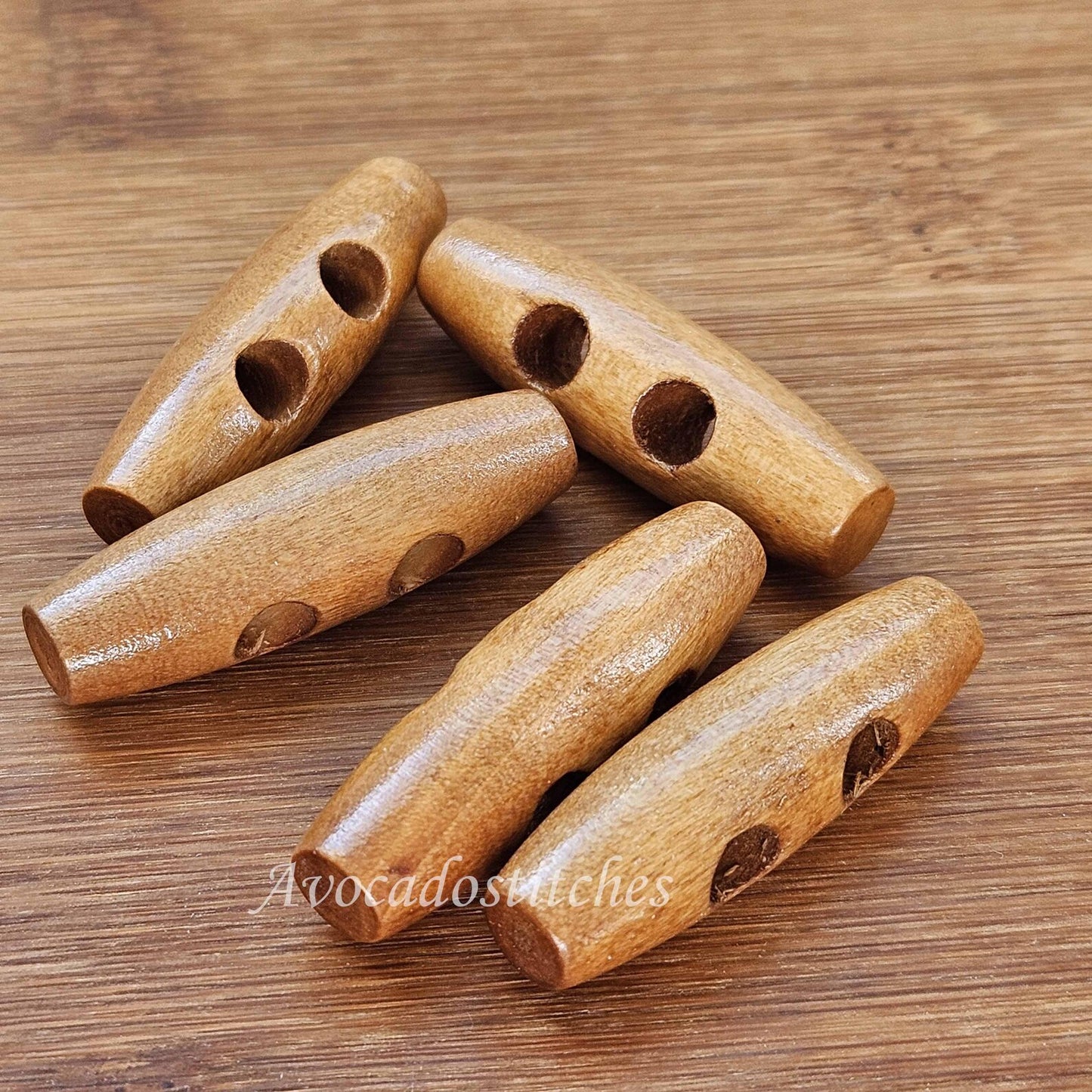 WOODEN TOGGLE Caramel Brown / 40mm / Set of 6 buttons / Wooden Toggle Buttons / Sewing Buttons